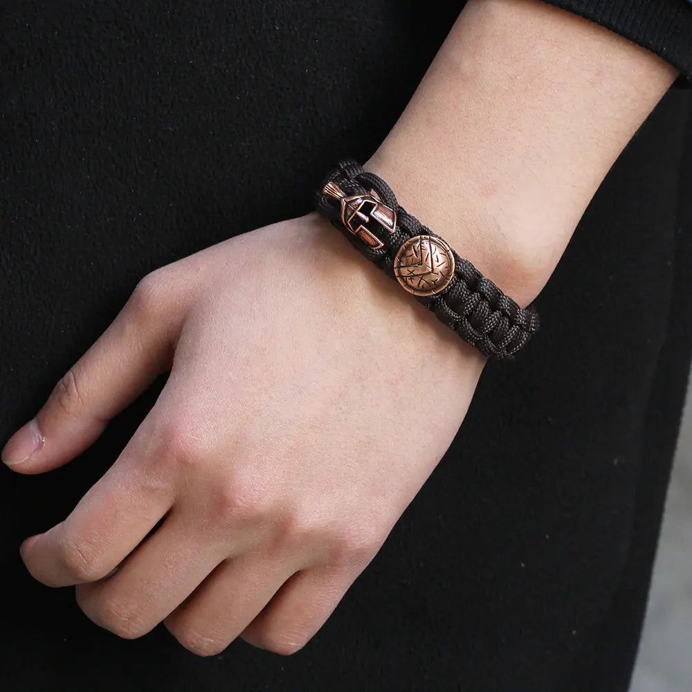 Vaelo ShieldCord Paracord Survival Bracelet — Rugged Utility with Tactical Elegance