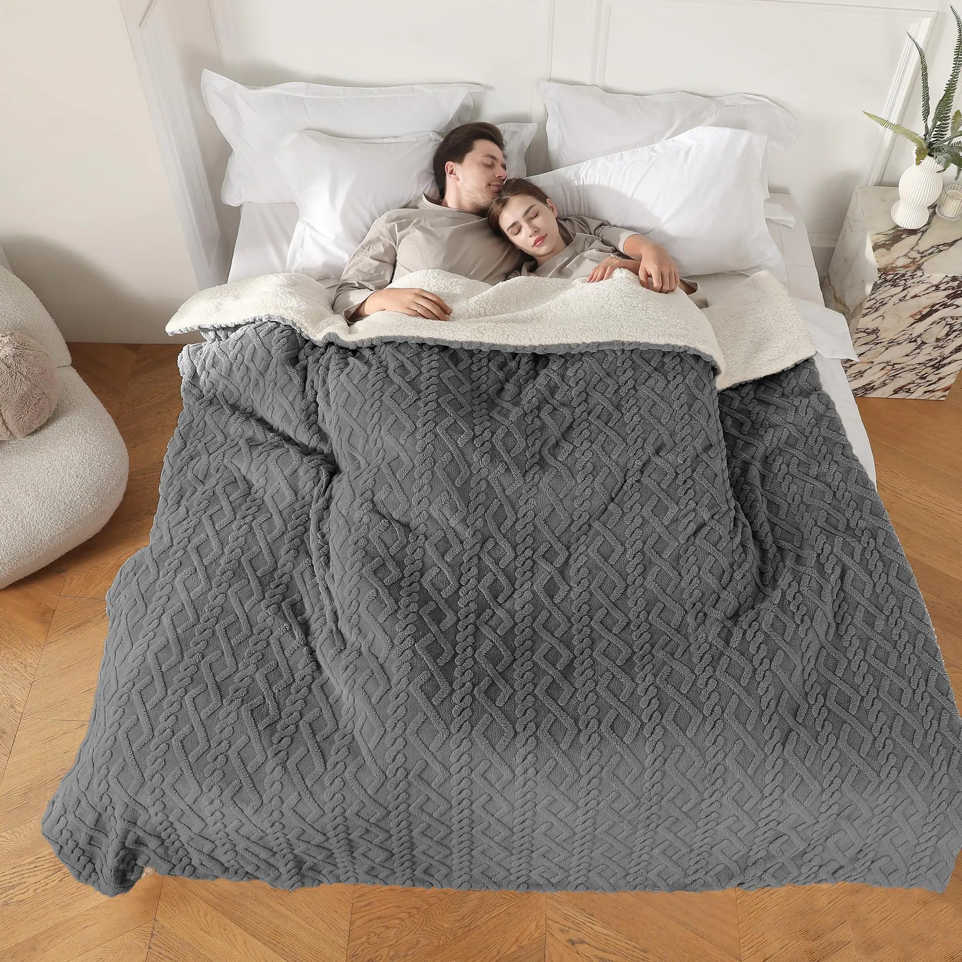 Vaelo DeepRest Electric Blanket — Dual Control. Layered Warmth. Total Comfort.