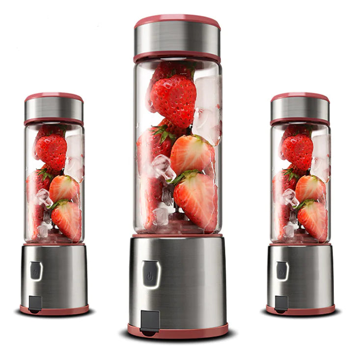 CoreCharge Portable Blender – Power in Your Palm